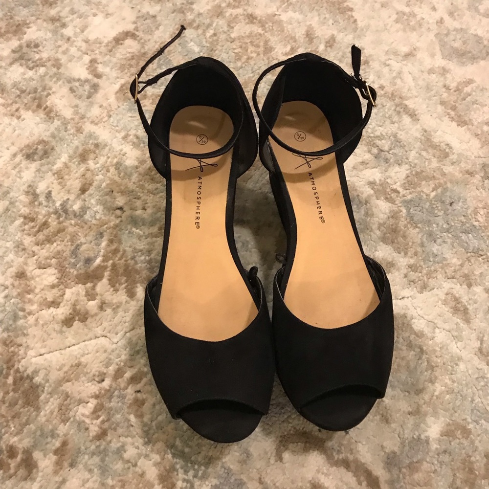 Platform pumps - Picture 2 of 2